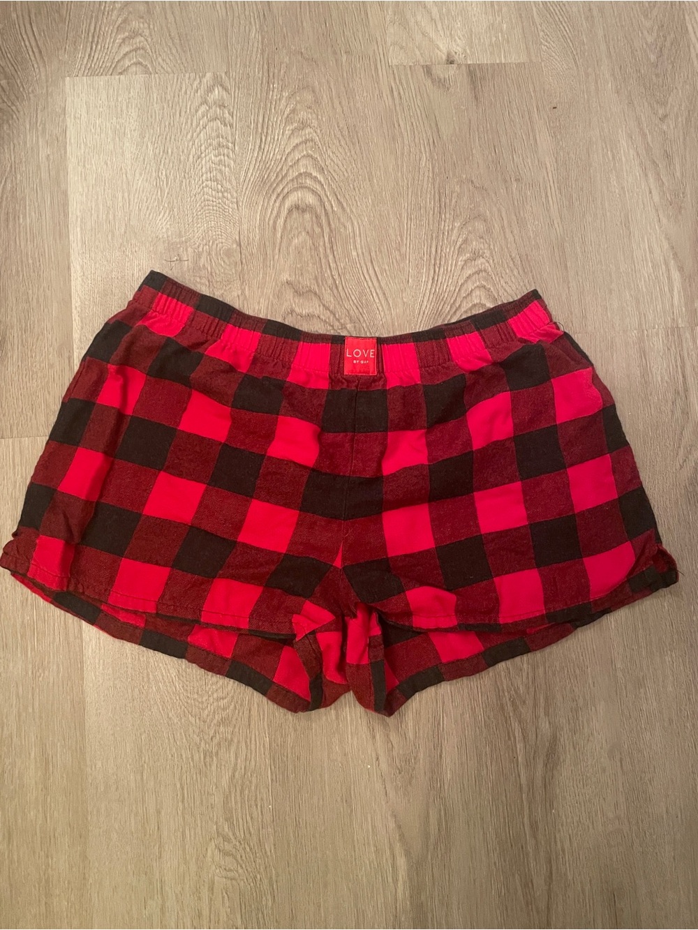 LOVE by GAP Red Plaid Women’s Lounge Shorts
